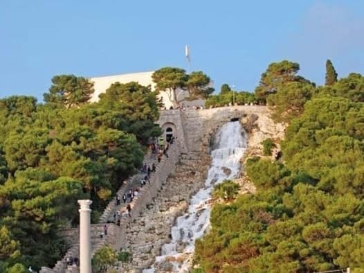 Cascata Monumentale