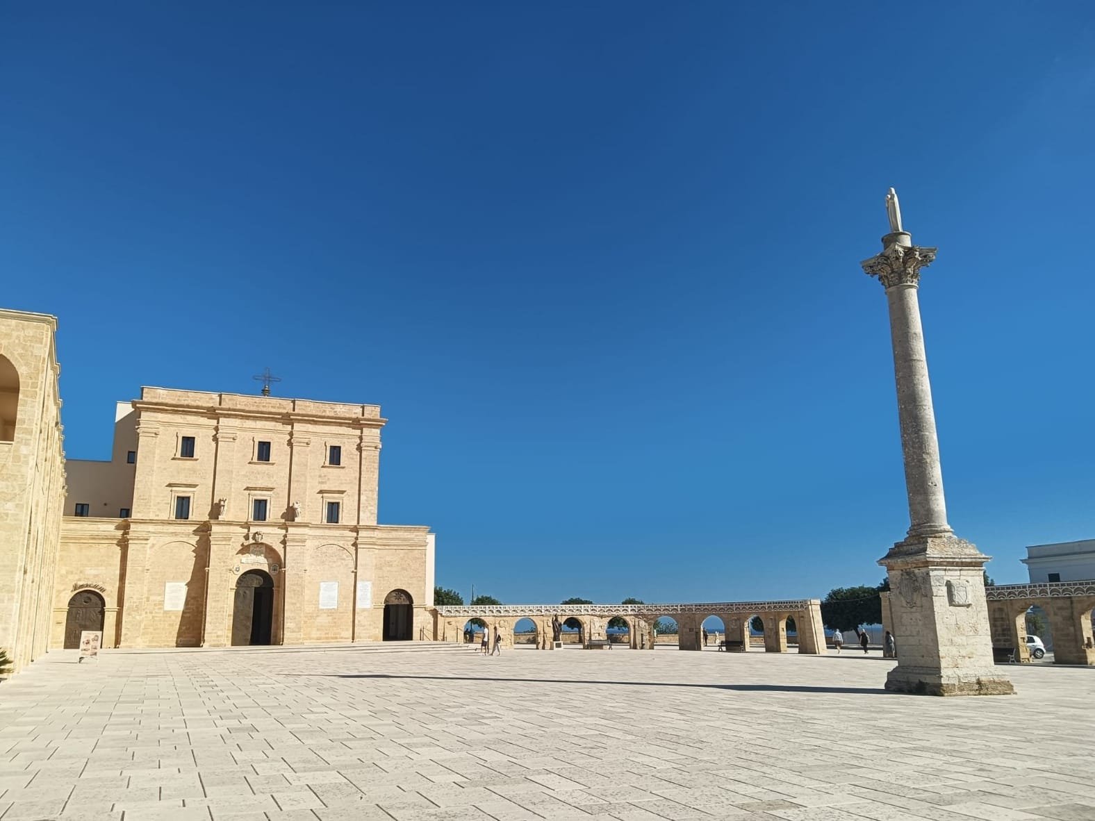 Santuario di Santa Maria de Finibus Terrae