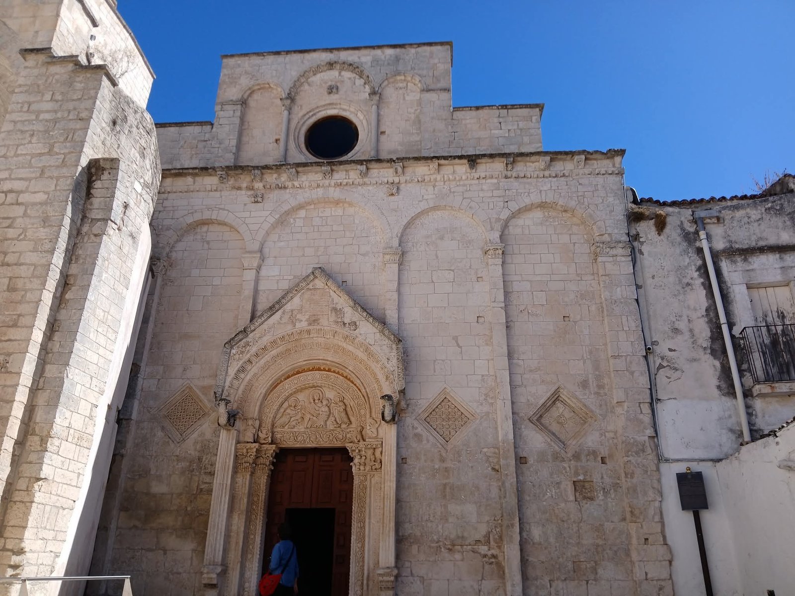 Battistero di San Giovanni in Tumba (Tomba di Rotari)